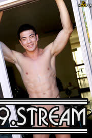 【HD】Tall Jock Sean Lee Shoots Some Hoops and Jerks His Uncut COCK_180323