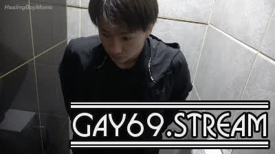 【HD】【HBM-091】 18歳が緊張しながら公衆トイレの中でドキドキオナニー！