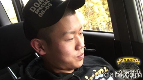 [KO-002] 腹筋ボコボコＢ系男子クン車内オナニー