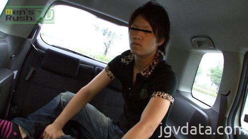 [MR-ON364] 18歳なりたて少年が車内で恥ずかしがりながらシコシコオナニー☆